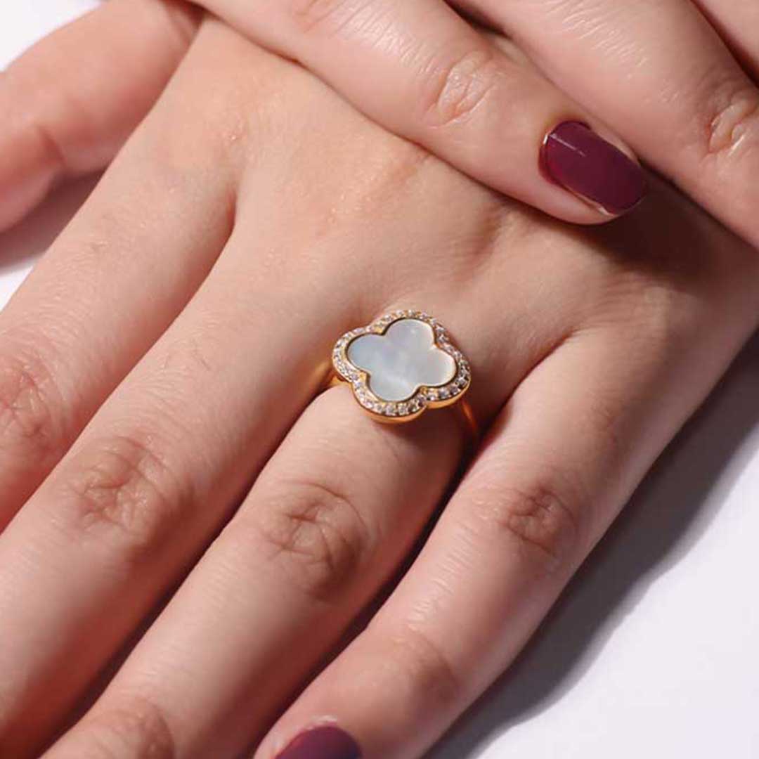 White Bloom Luxe ladies ring