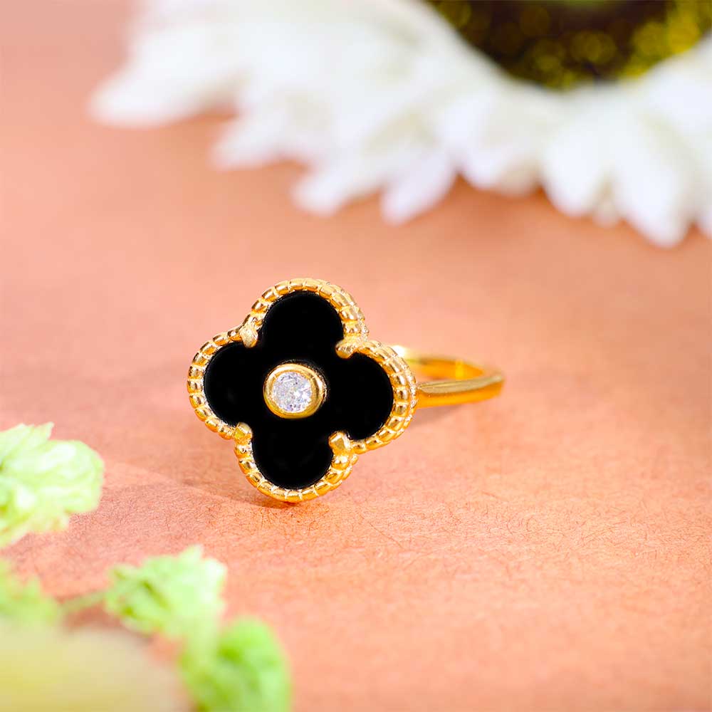Black Clover Glow ladies ring - Image 4