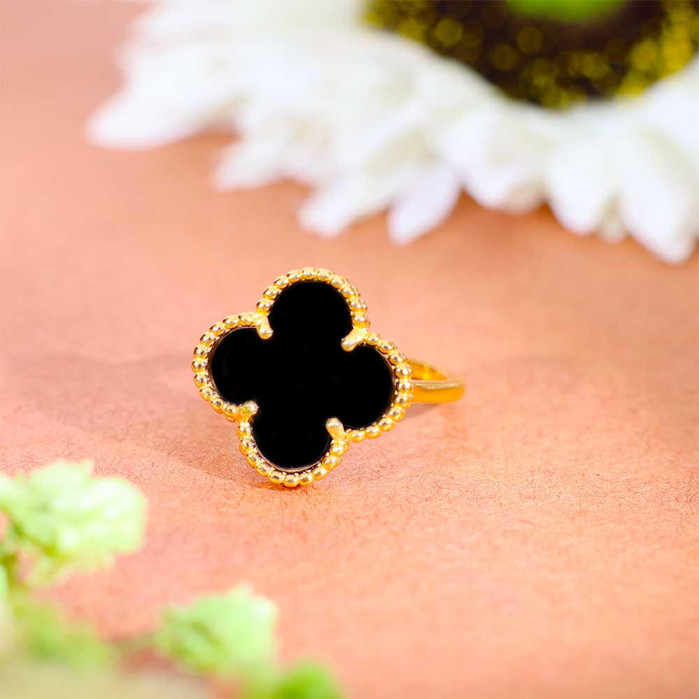Midnight Clover ladies ring - Image 5