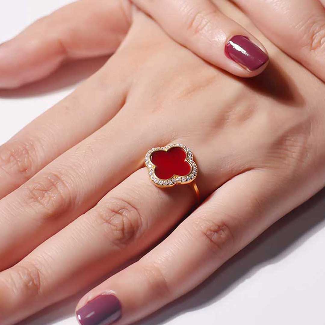 Festive Clover Shine ladies ring