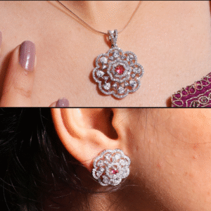 Crimson Center Bloom Pendant Set/ Without Chain