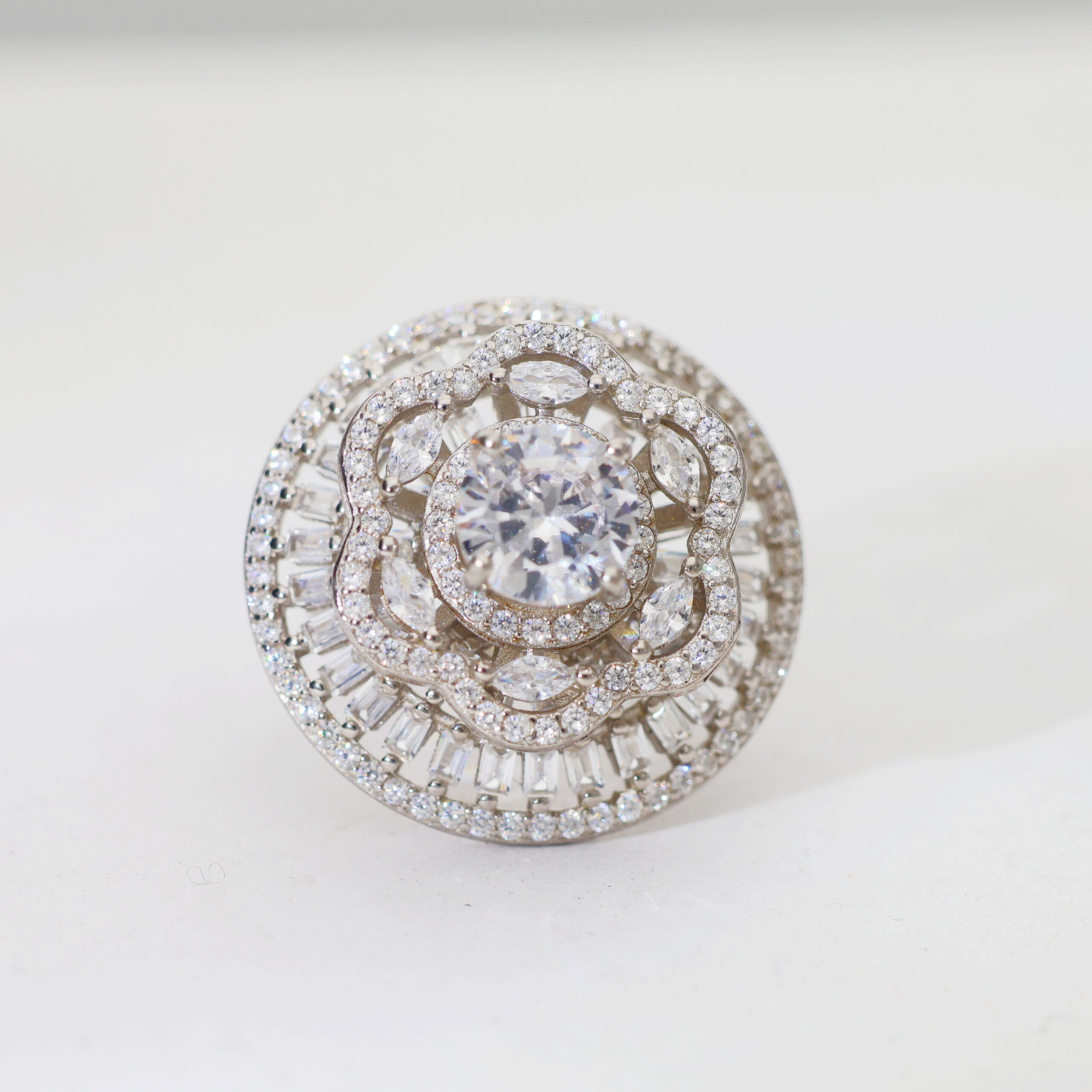 Starlight Crown Ladies Ring - Image 2