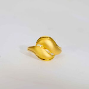 SoftWave Ladies Gold Ring