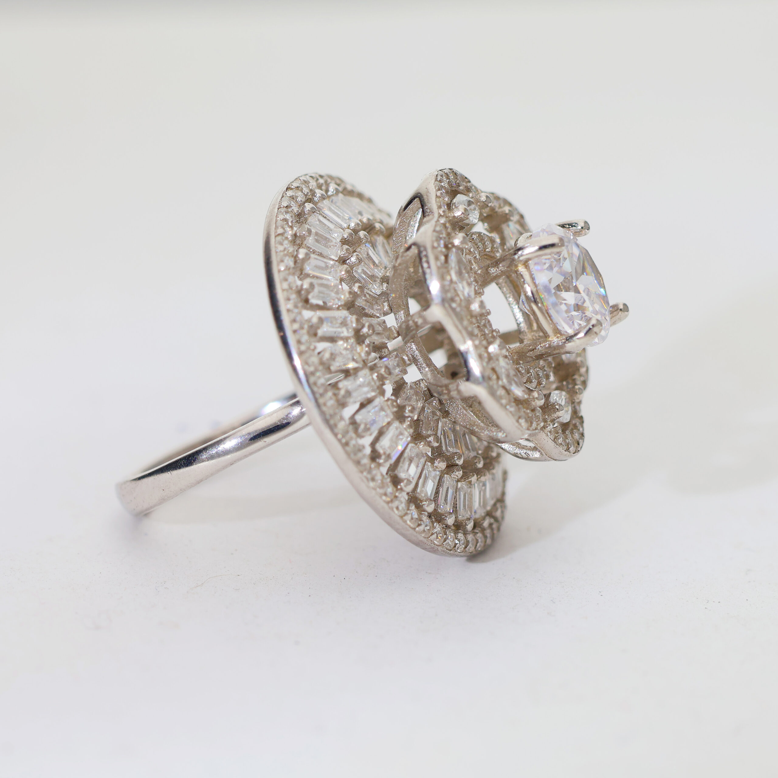 Starlight Crown Ladies Ring - Image 5