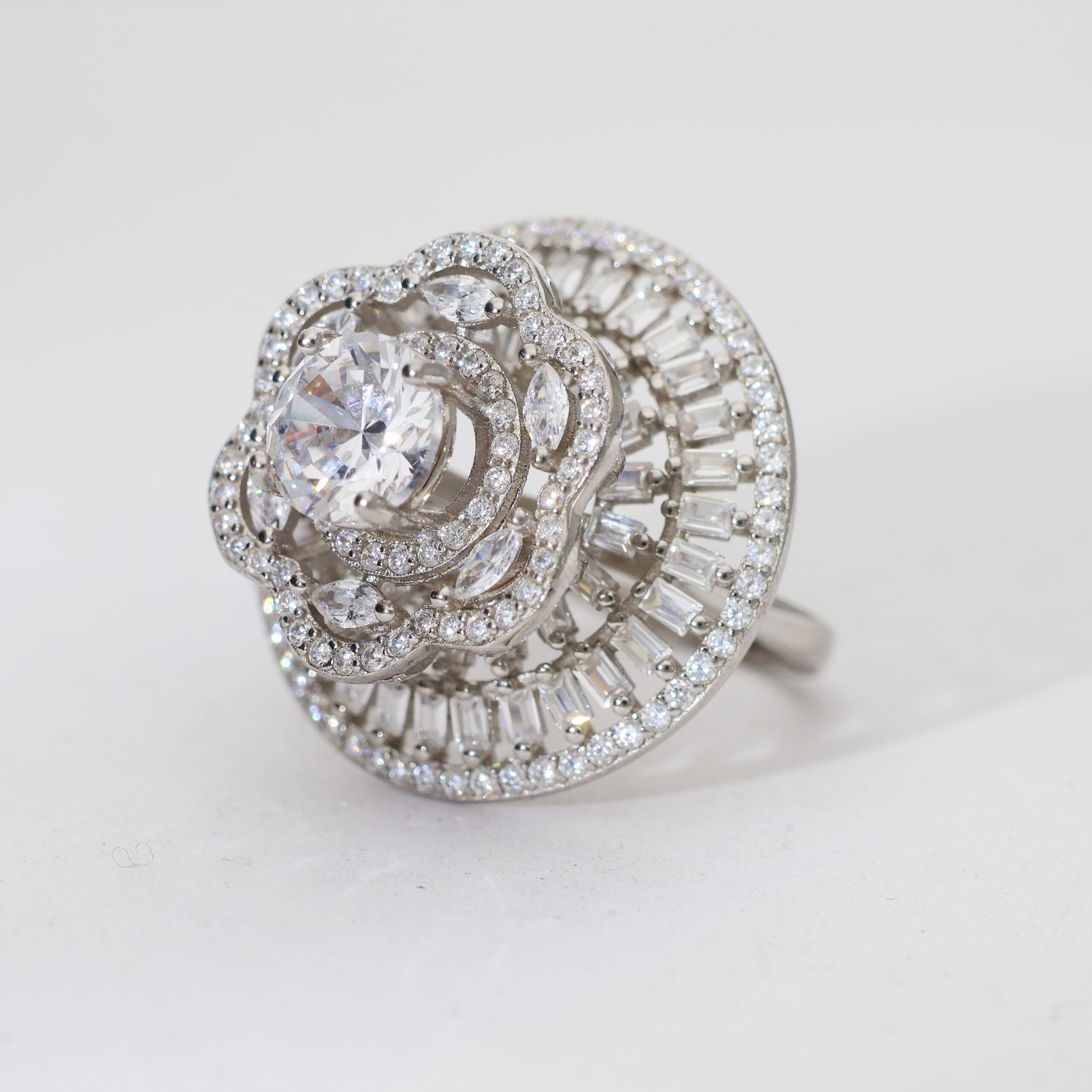 Starlight Crown Ladies Ring - Image 4