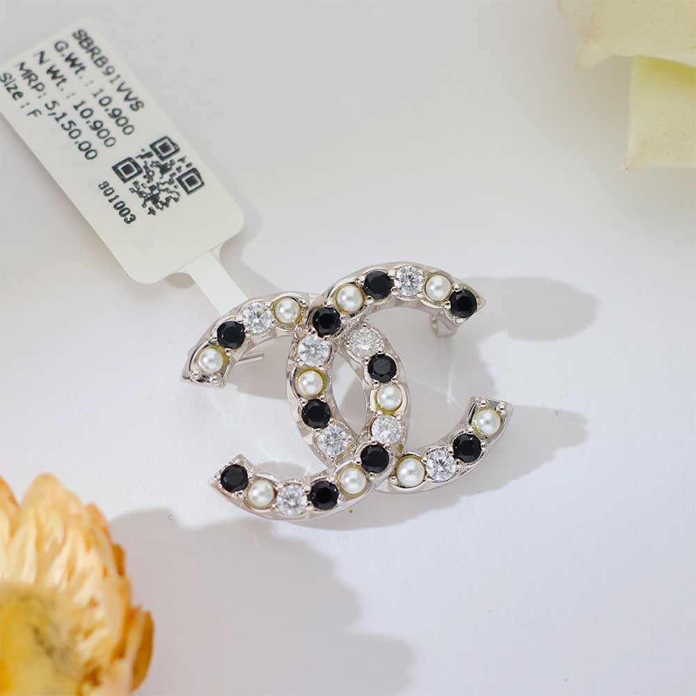 Luxe Logo Pearl Silver Broches - Image 6