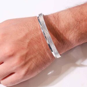 Everyday Essential Silver Gents Kadha