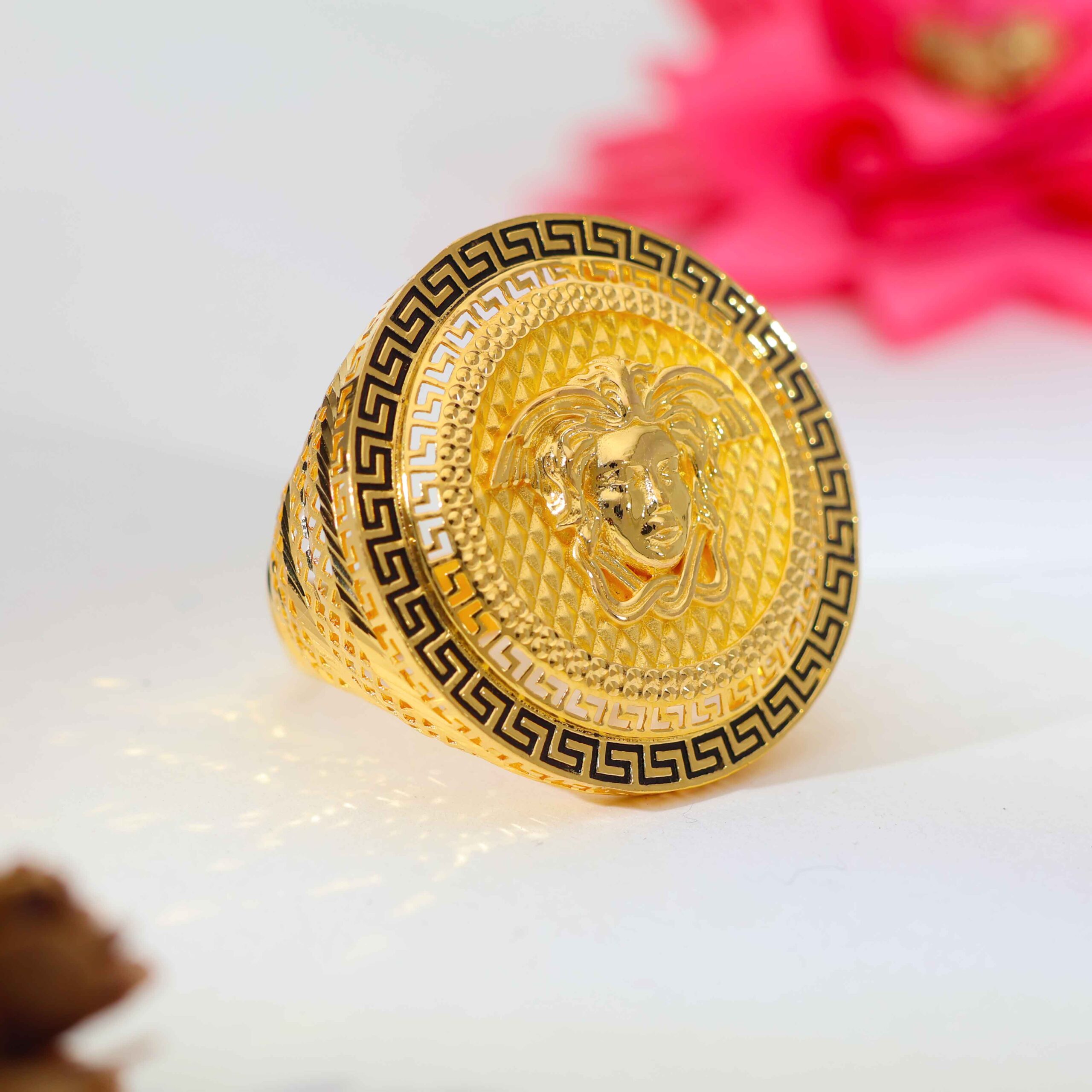 Greek Lion Face gents gold ring - Image 5