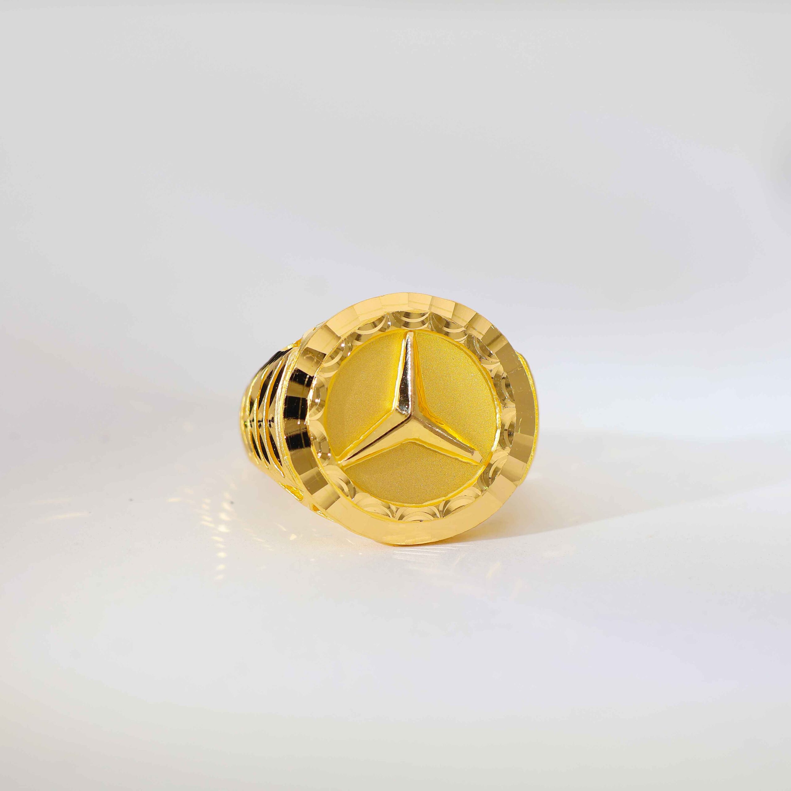 Starline Crest Gents Gold Ring - Image 2