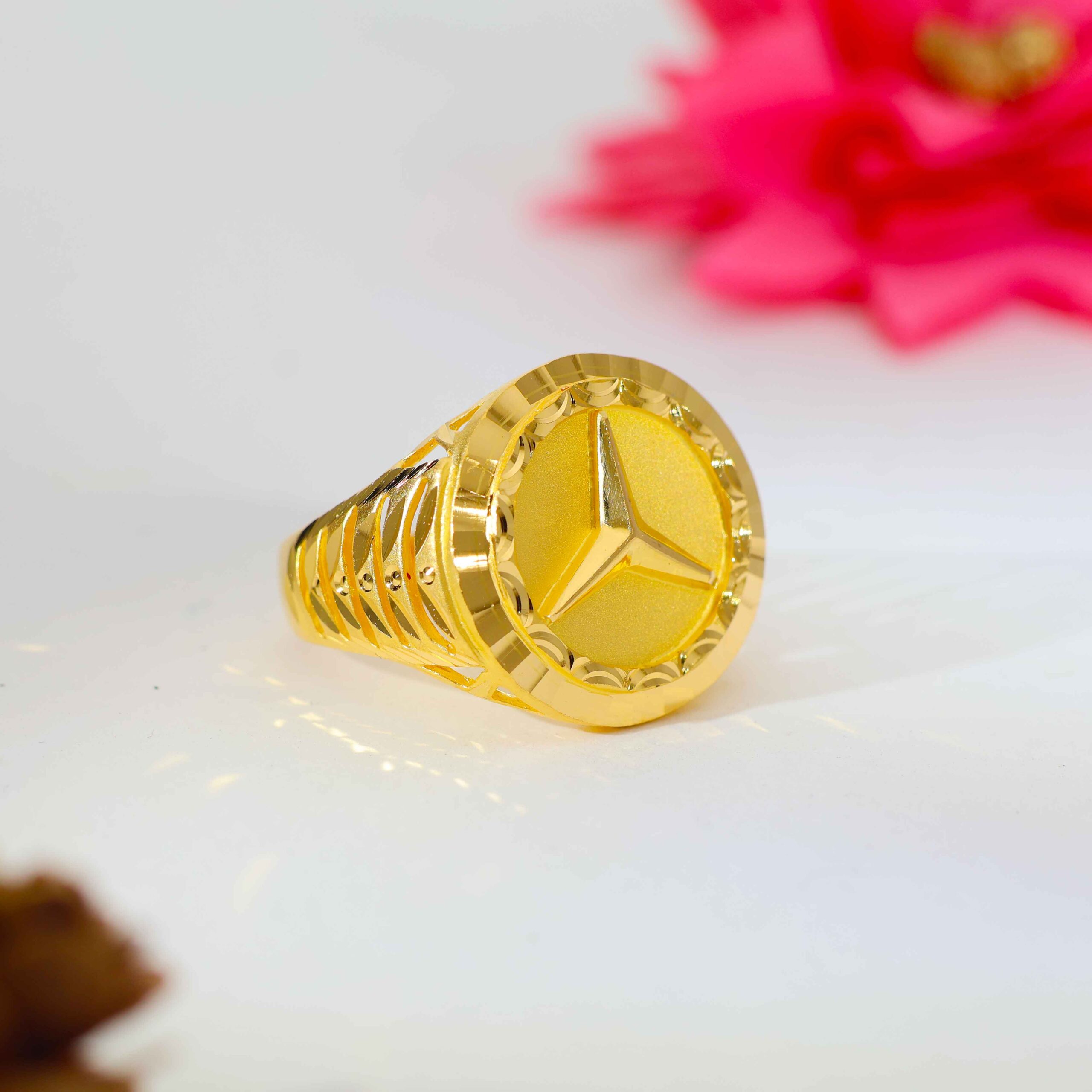 Starline Crest Gents Gold Ring - Image 5