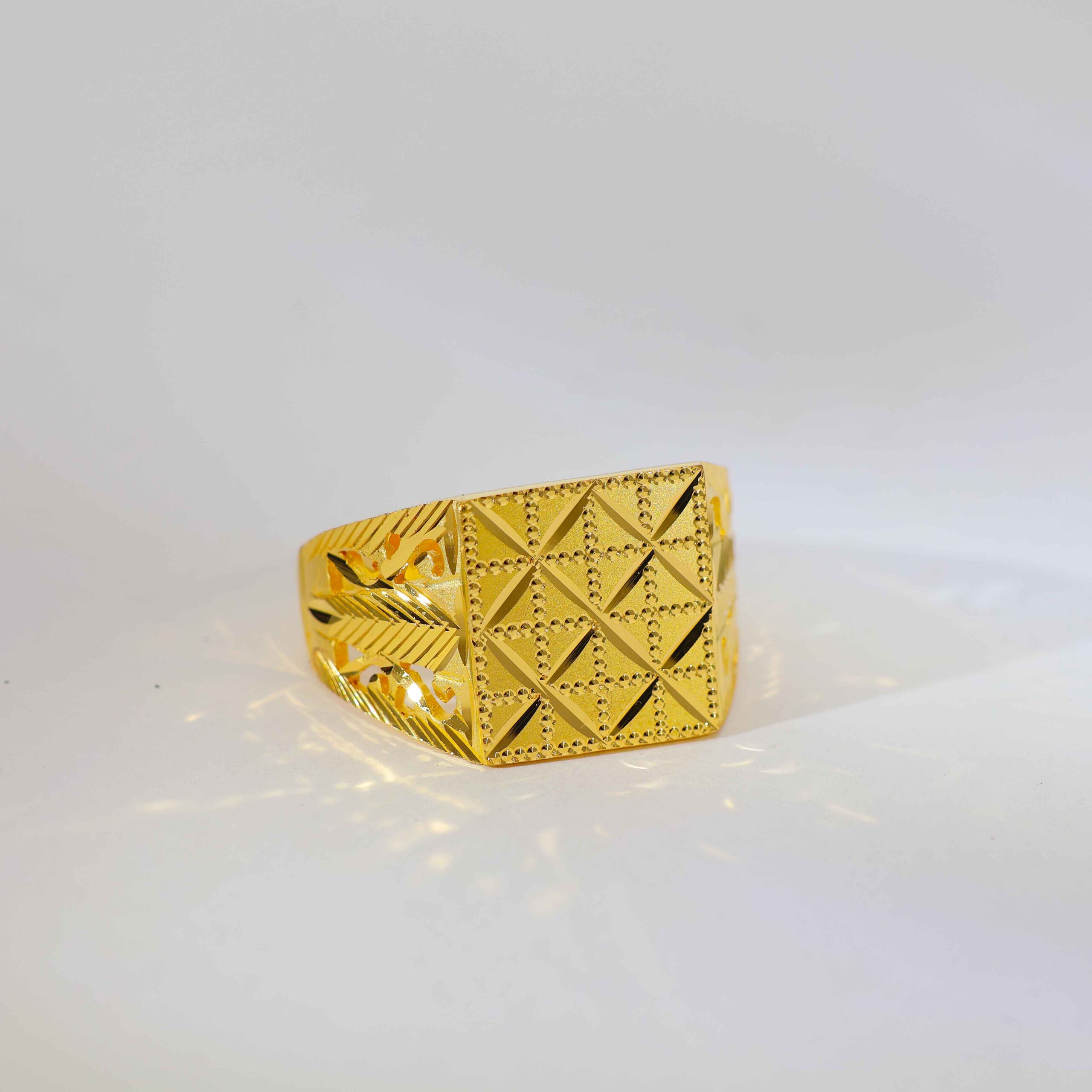 Classic Square Gents Gold Ring