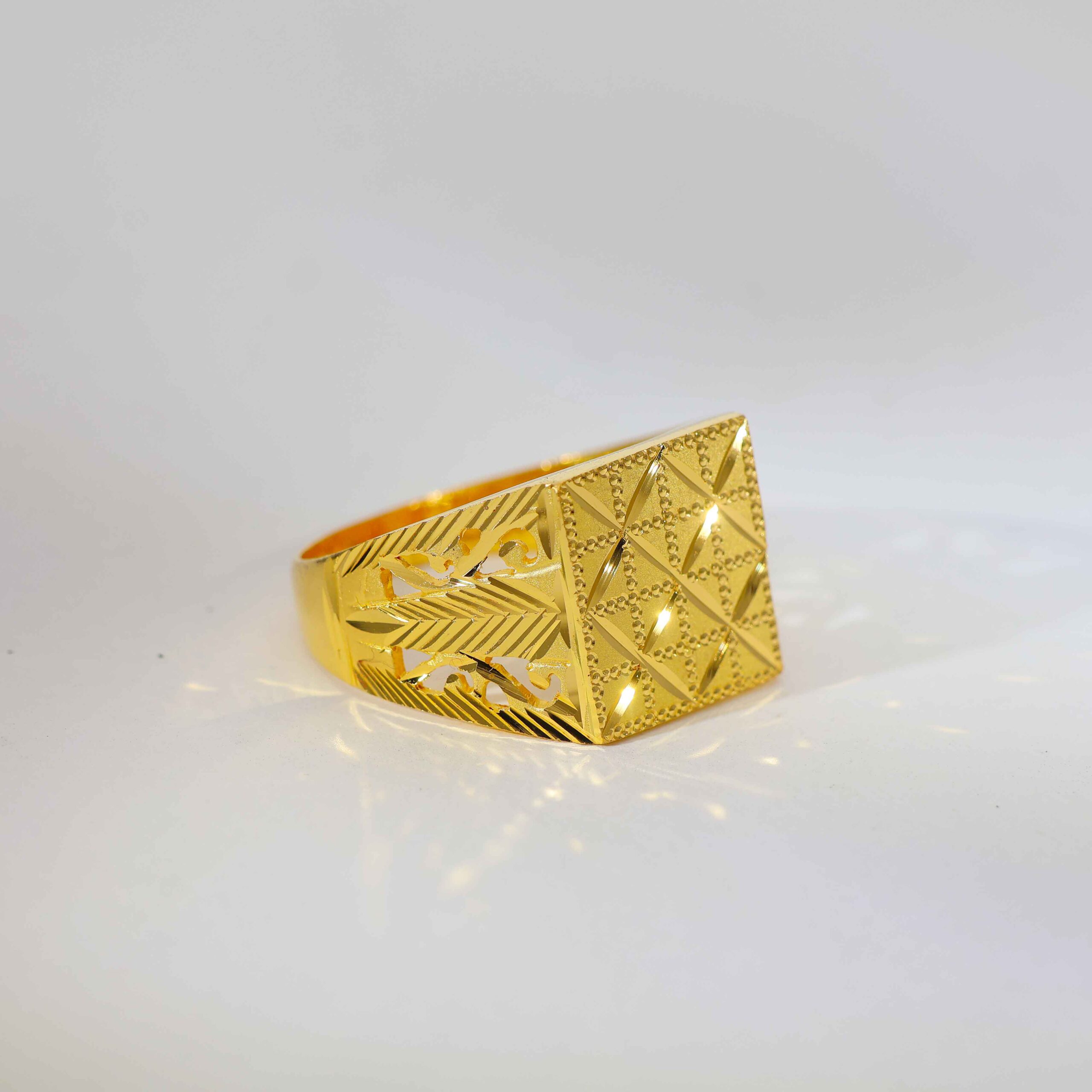 Classic Square Gents Gold Ring - Image 2