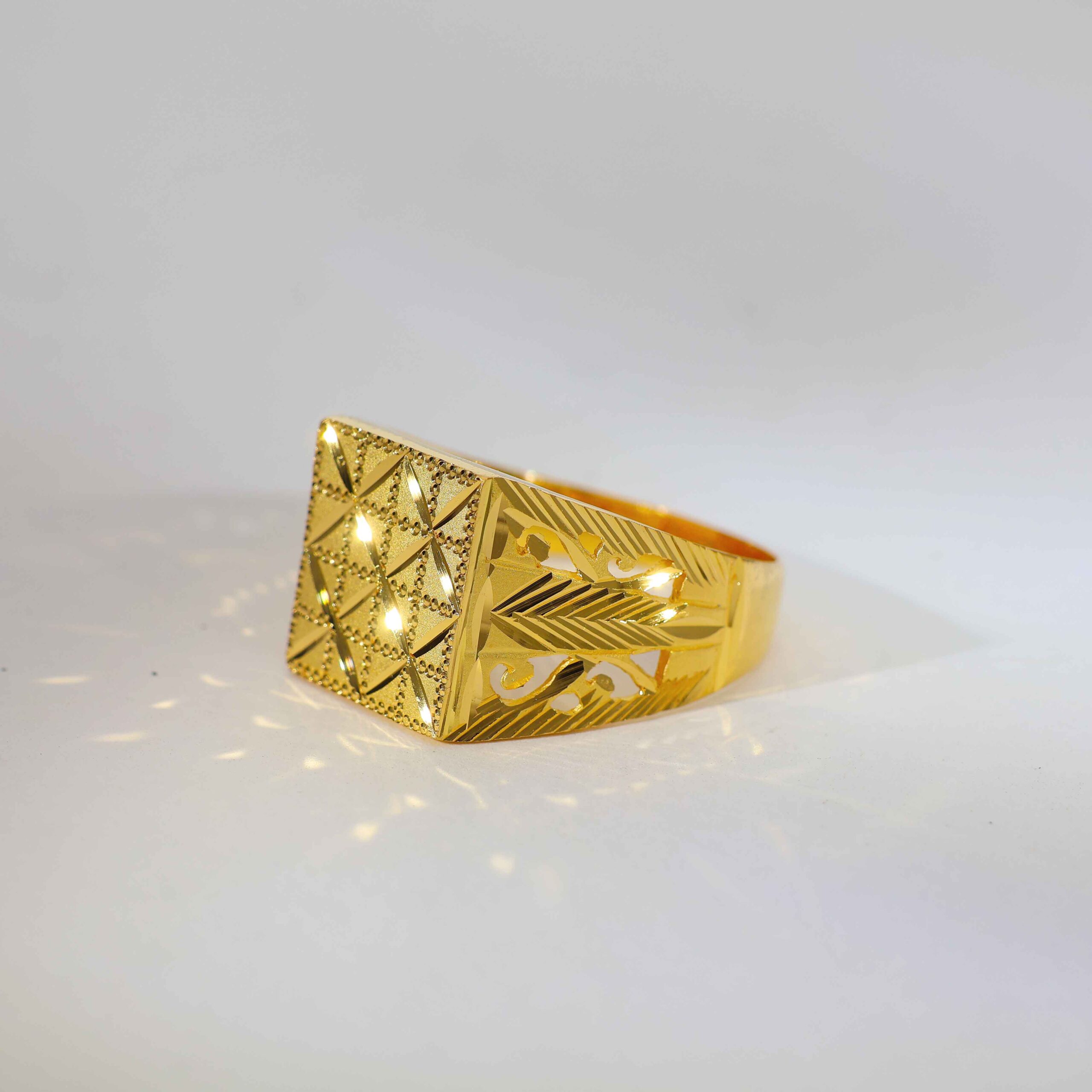 Classic Square Gents Gold Ring - Image 3