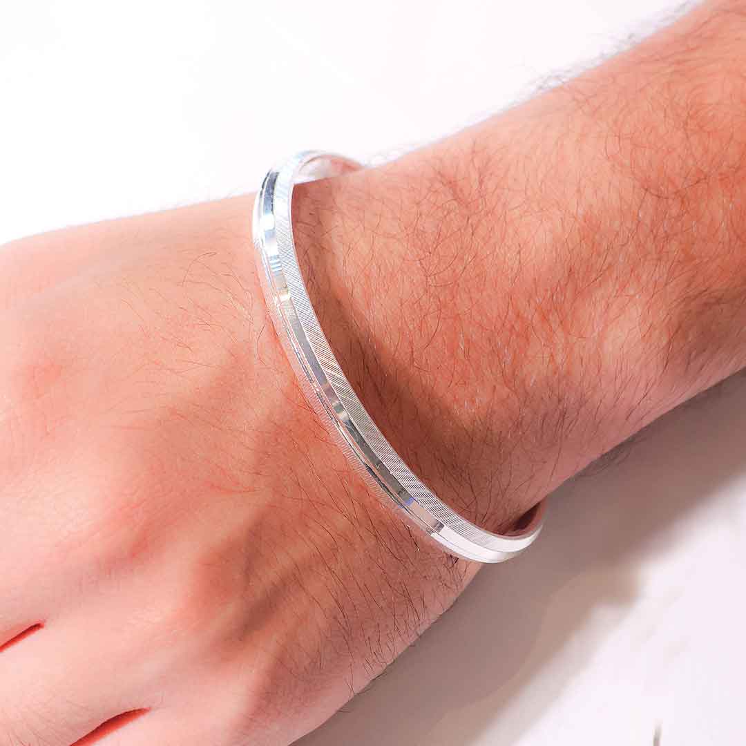 Sleek Edge Silver Gents Kadha