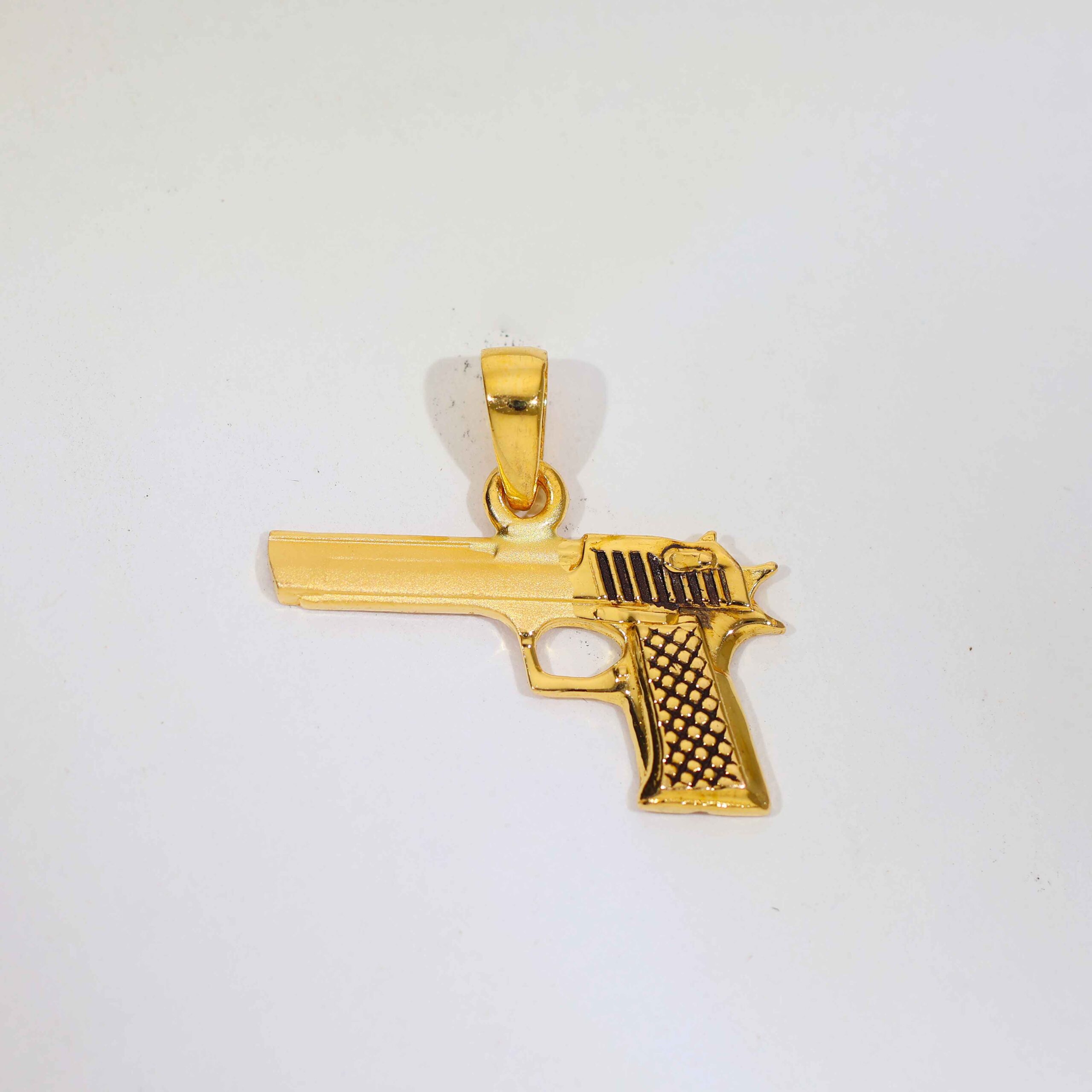 Royal TriggerStyle Gents Gold Pendant - Image 2