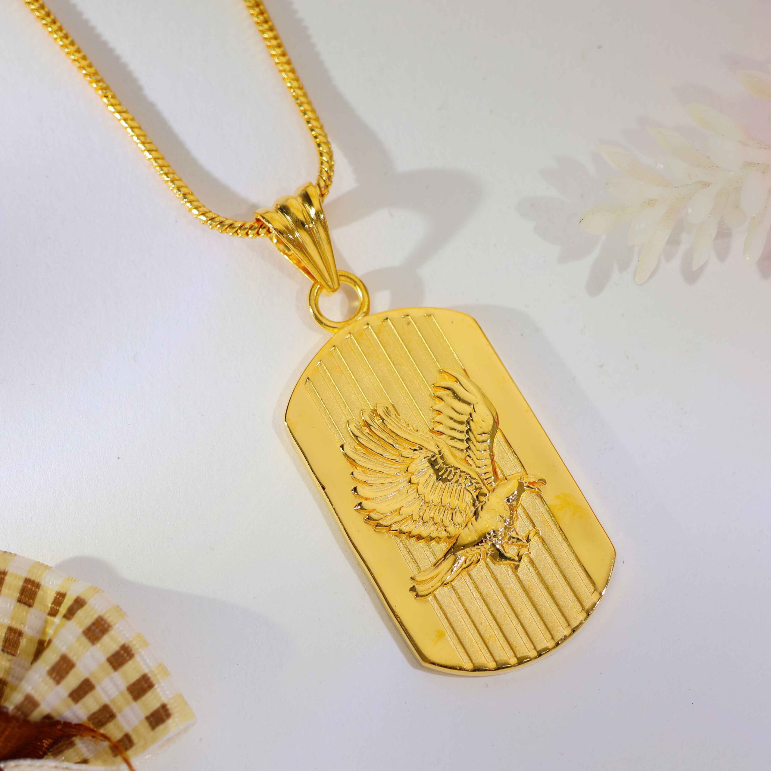 Royal Eagle Gold Pendant - Image 4