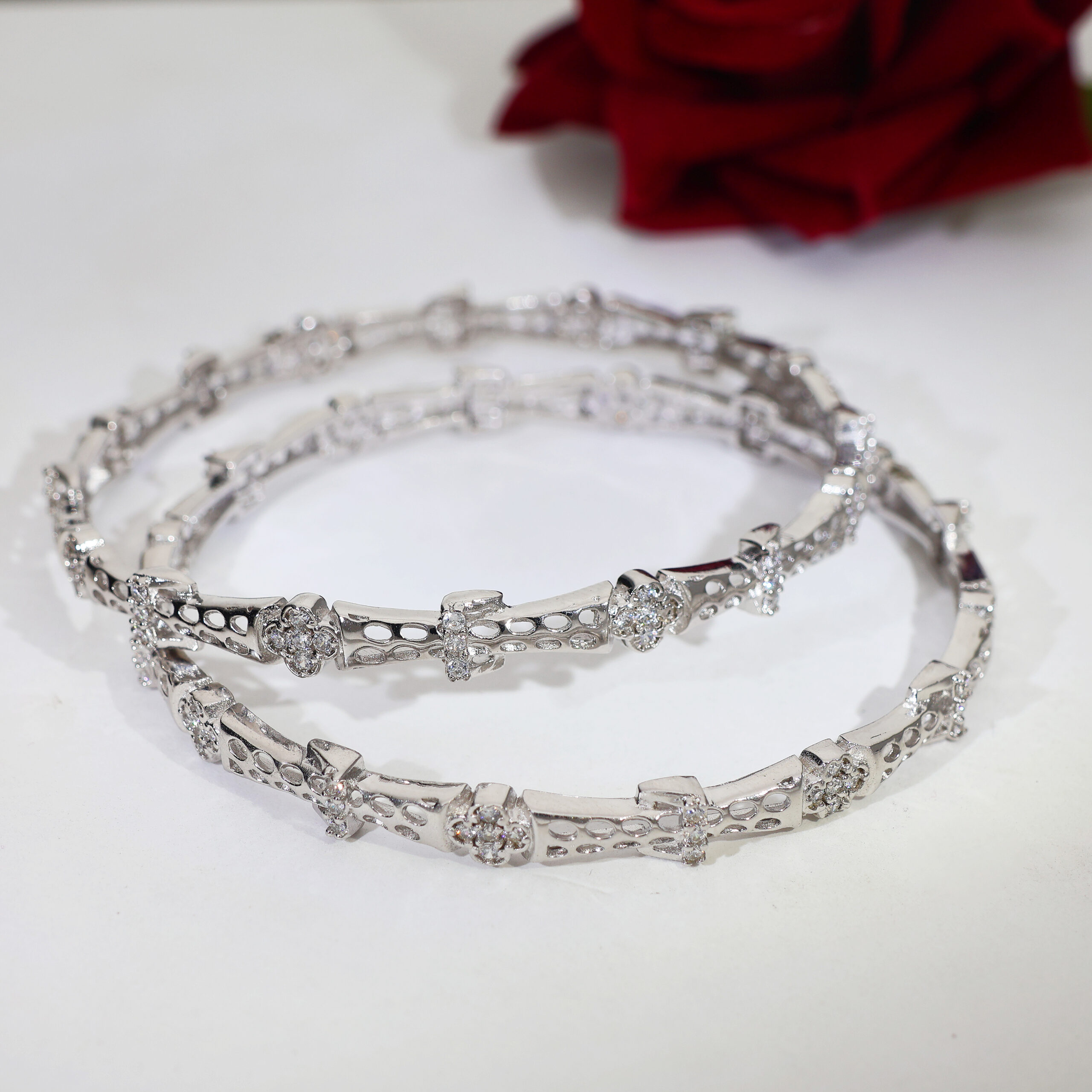 Lattice Glow Ladies Bangles - Image 6