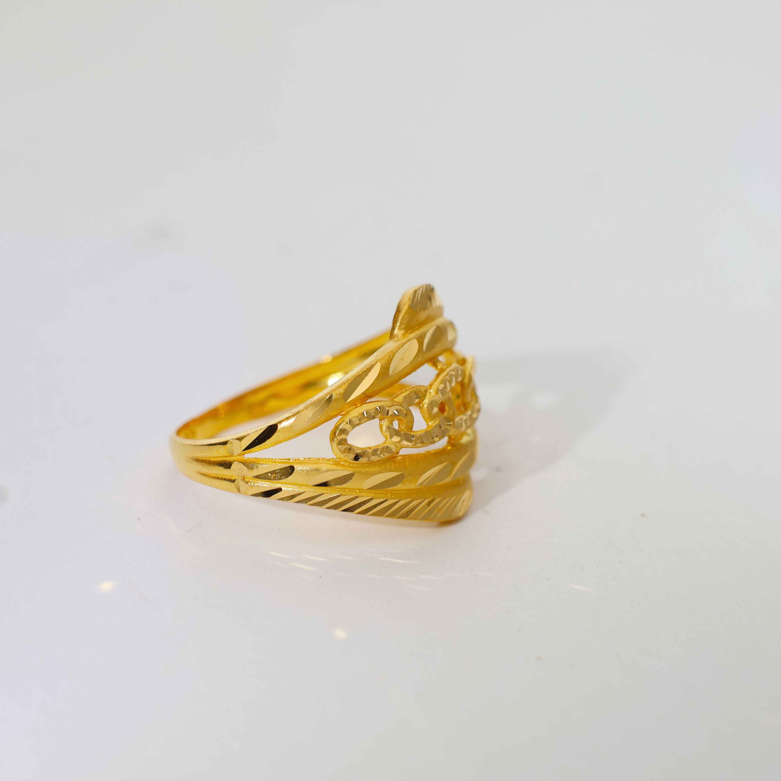 Gentle Loop Ladies Gold Ring - Image 2