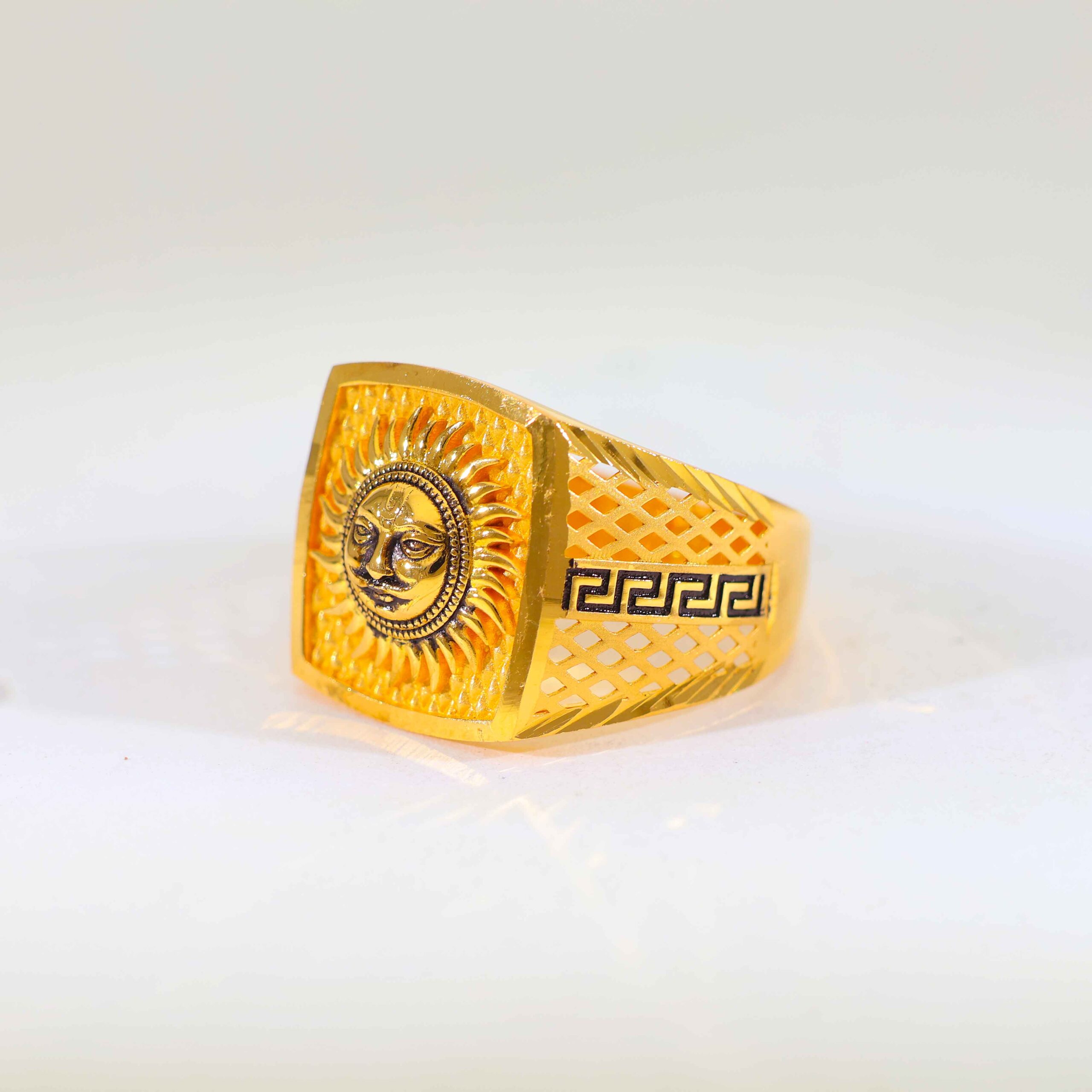 DawnMark Gents Gold Ring - Image 3