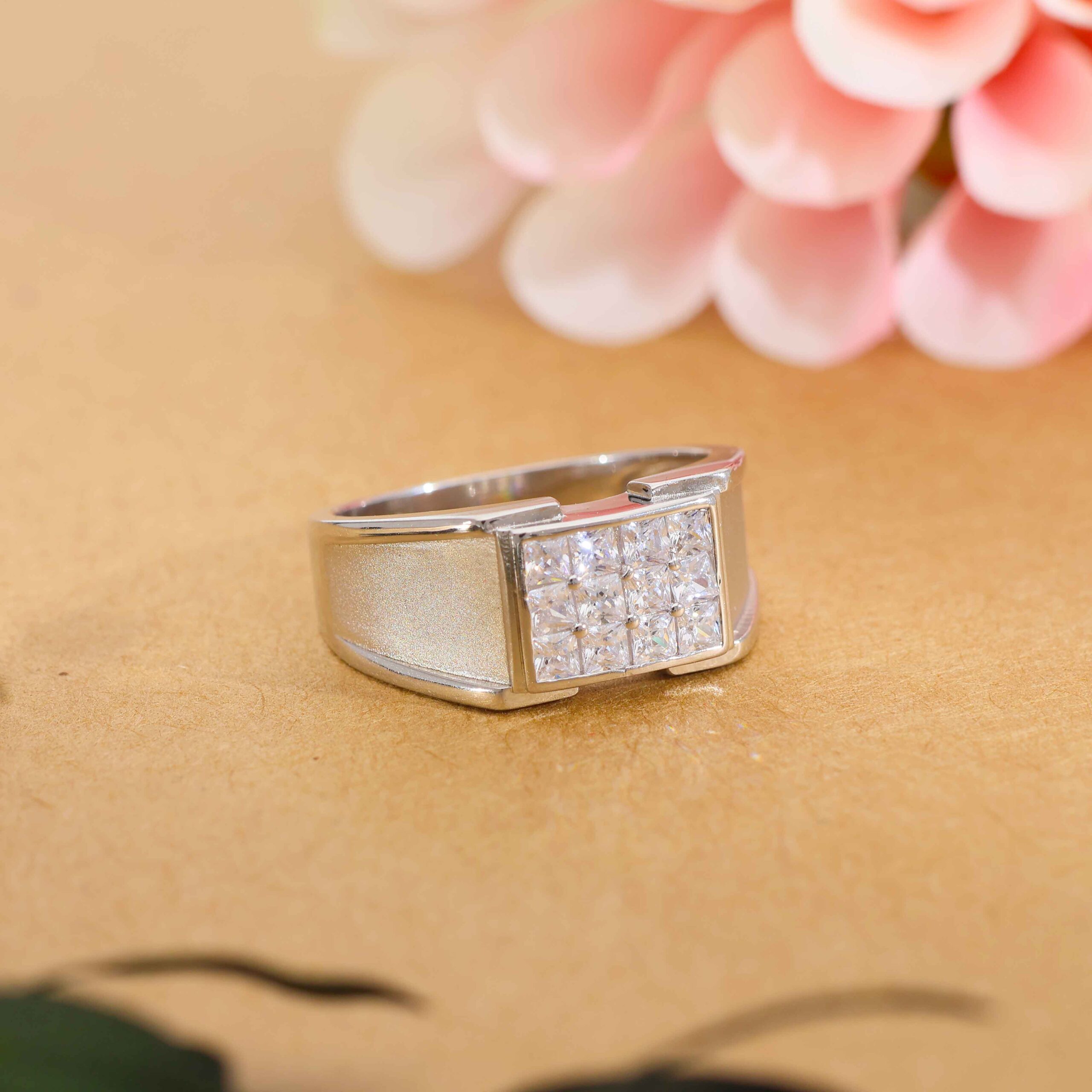 Gentlemen’s Square Royale Gents Ring - Image 6