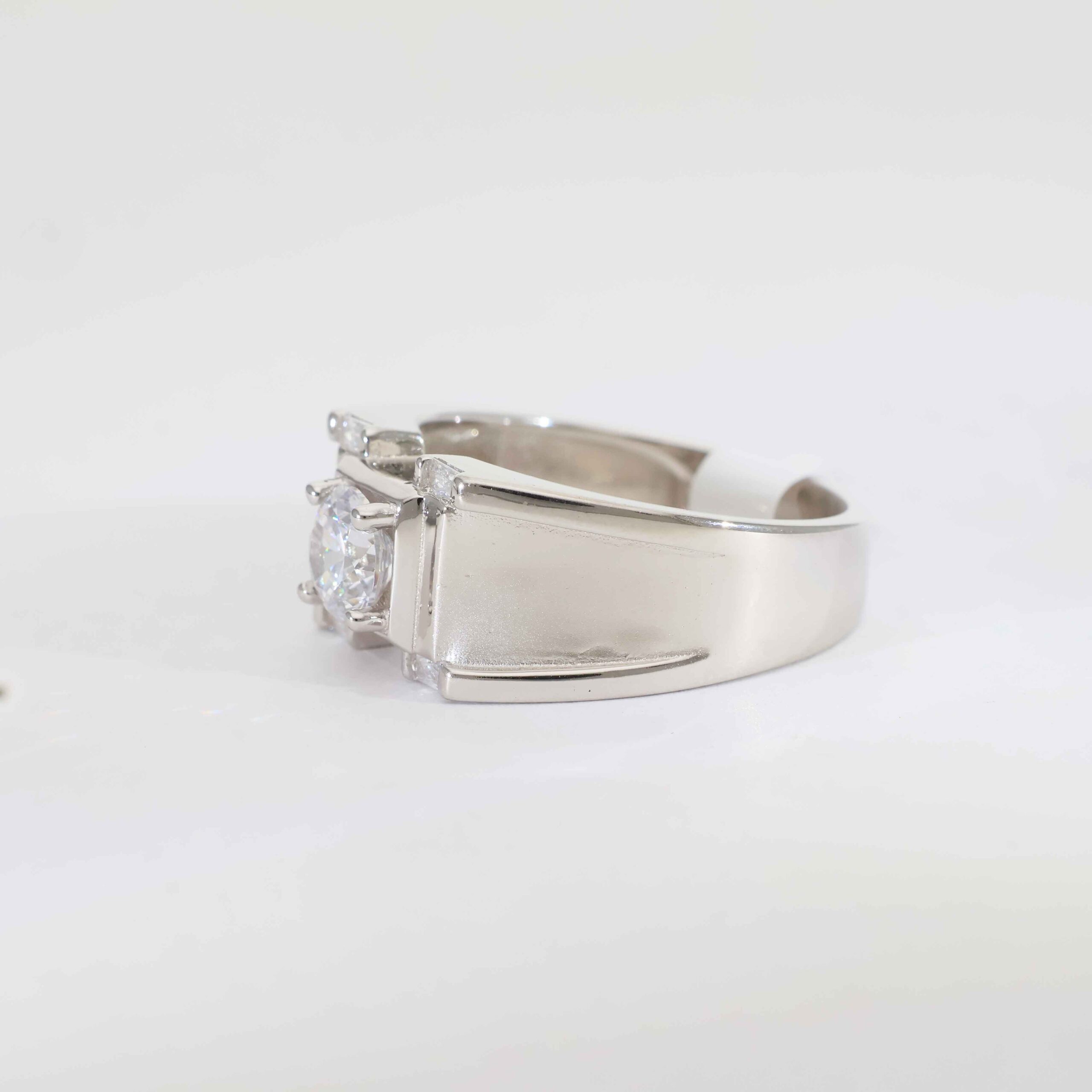 Crown Matrix Gents Silver Ring - Image 4