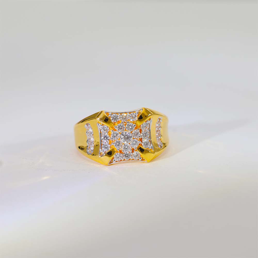 Royal Spark Gents Gold Ring