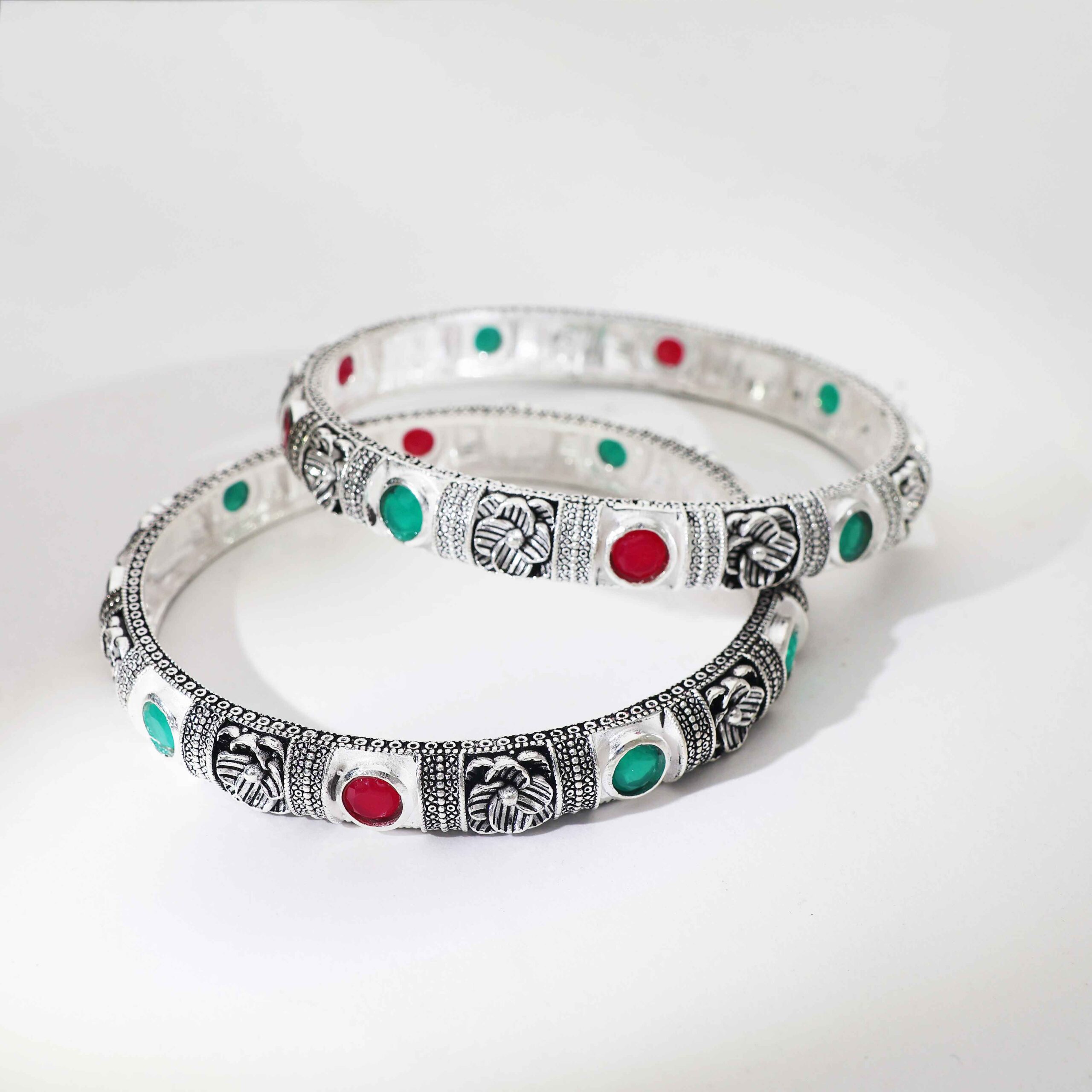 Antique Flower Silver Ladies Bangles - Image 2