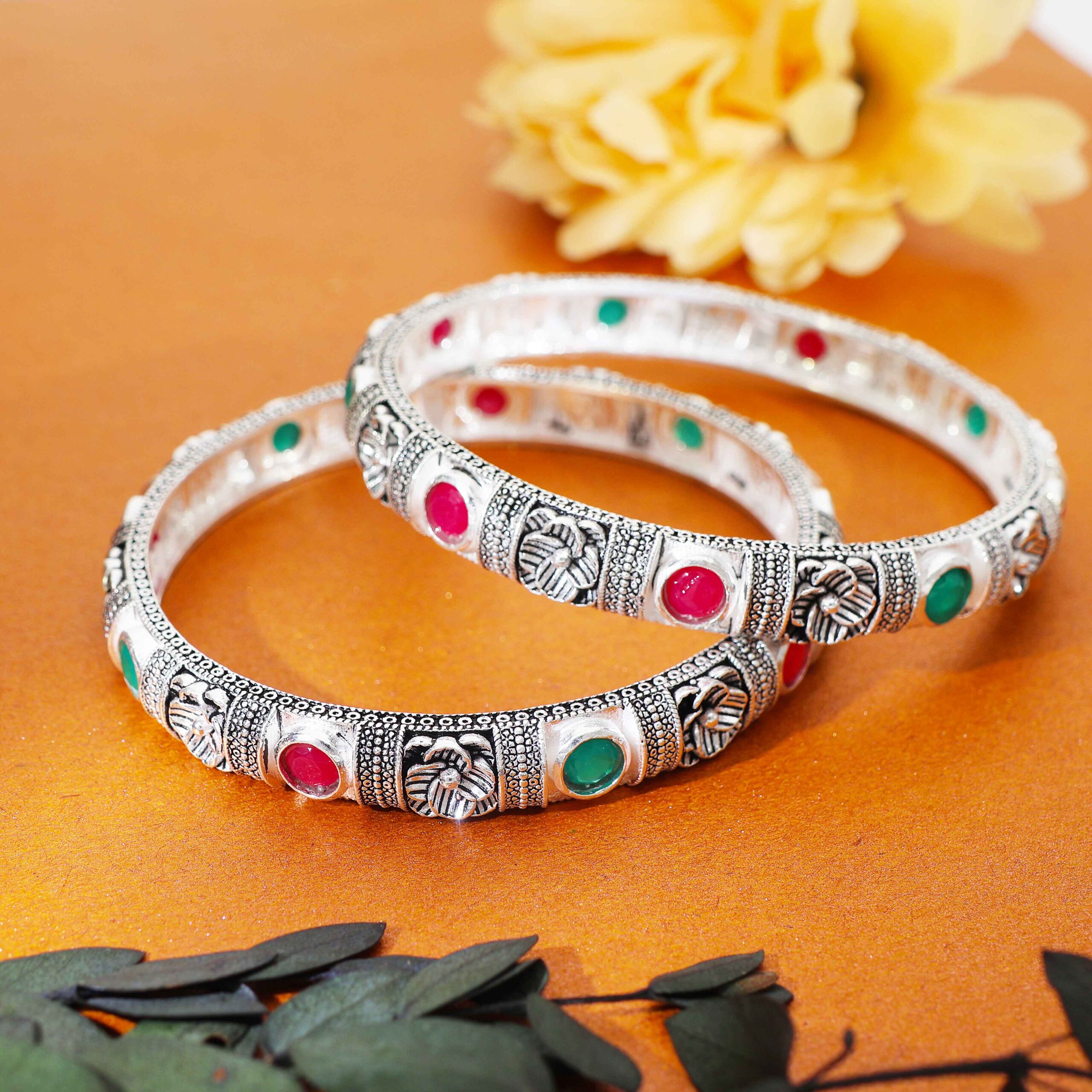 Antique Flower Silver Ladies Bangles - Image 6