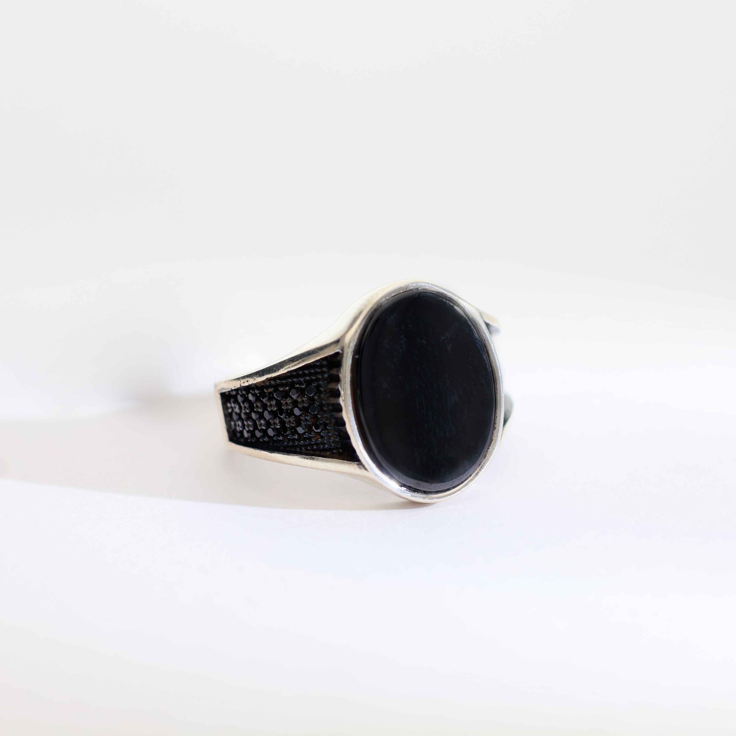 Midnight Oval Silver Gents Ring - Image 3