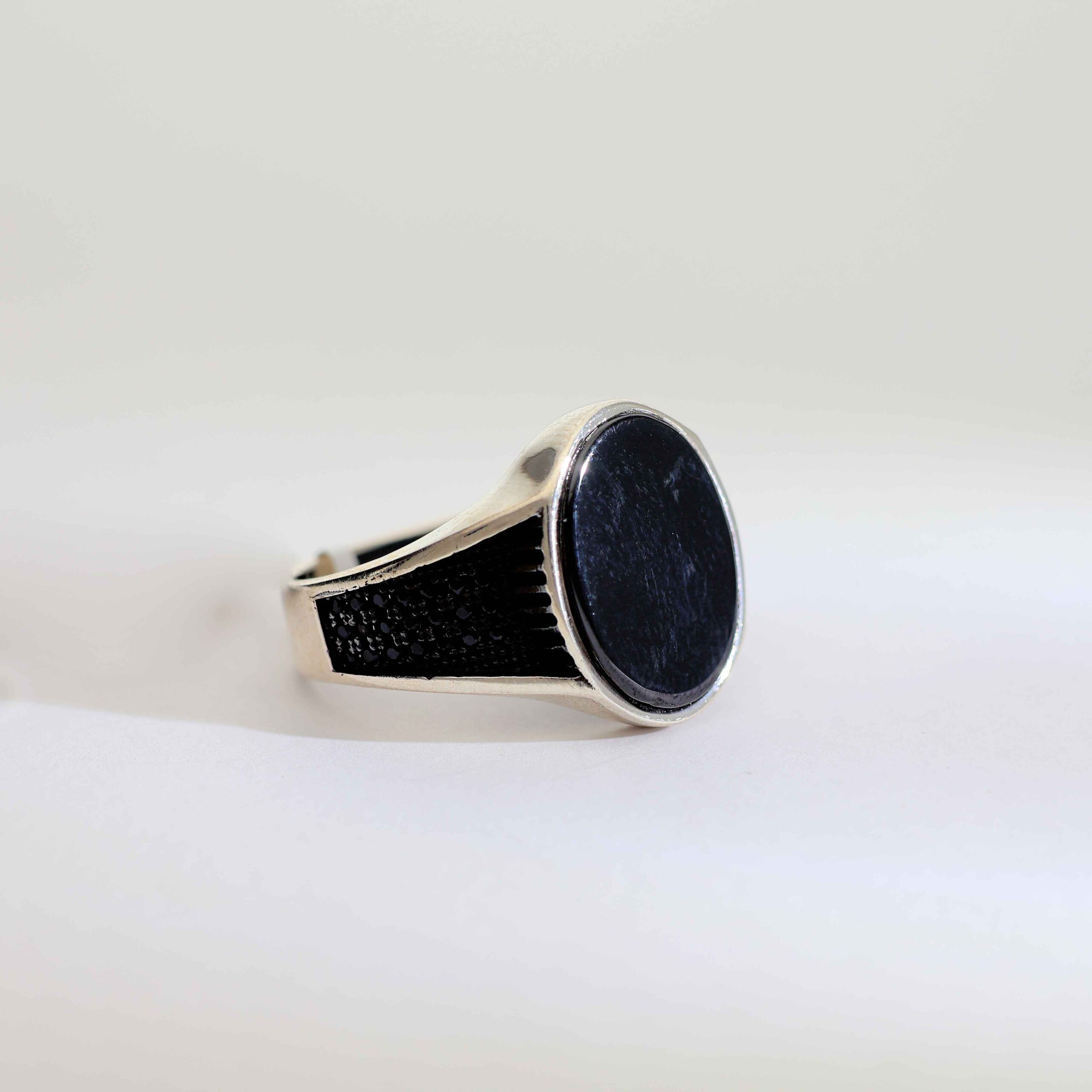 Midnight Oval Silver Gents Ring - Image 4