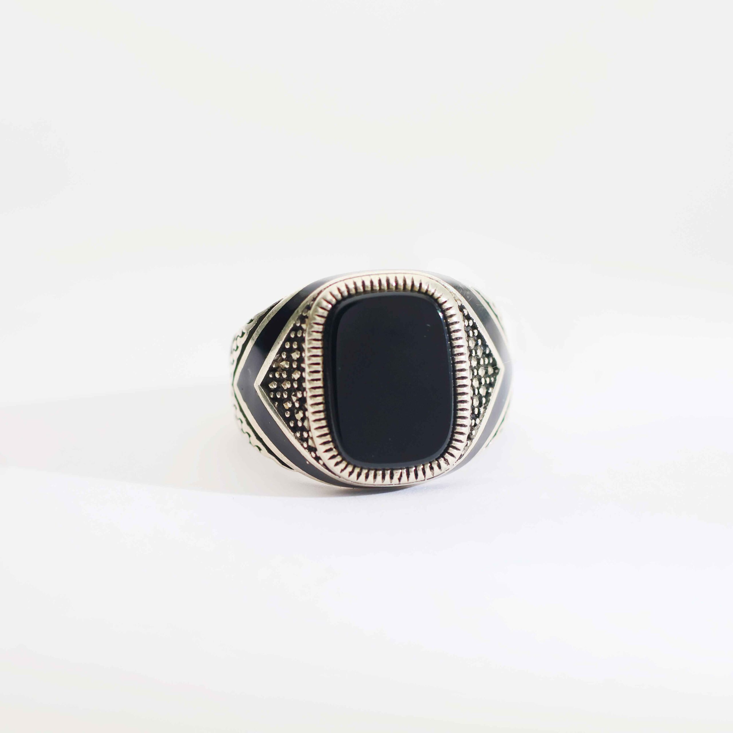 Classic Black Panel Gents Ring - Image 2