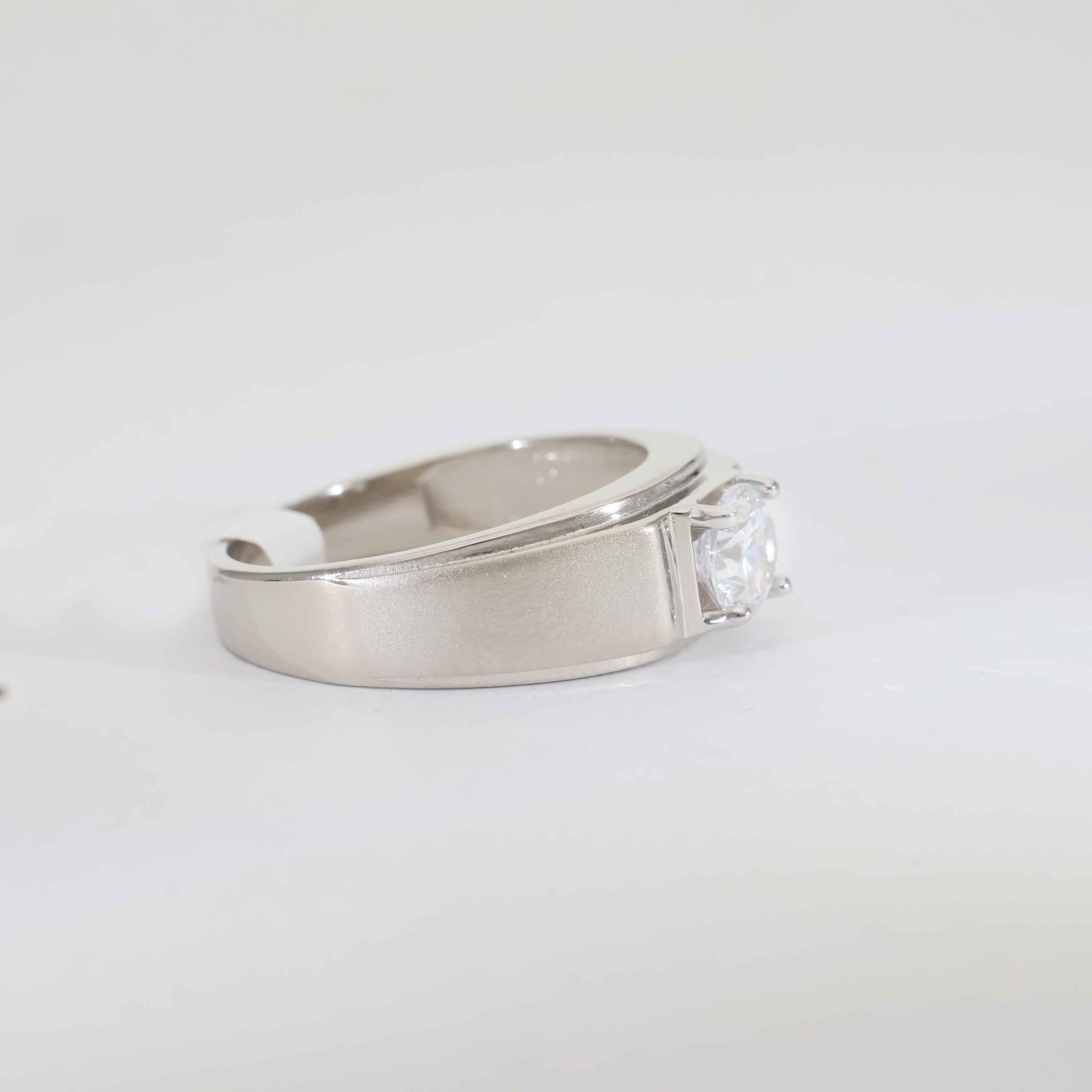 Urban Classic Gents Ring - Image 4