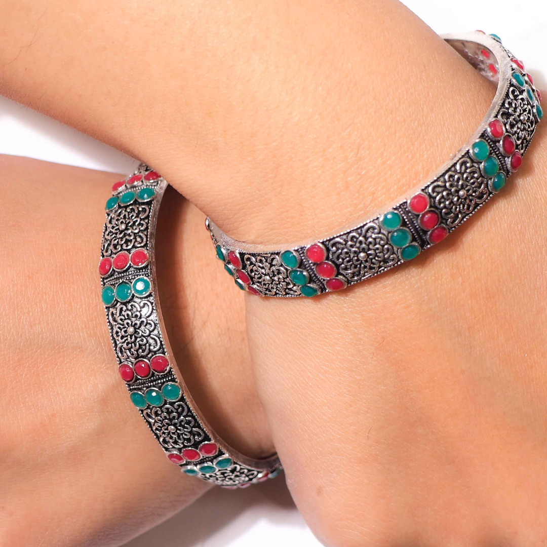 Rangoli Flower Silver Ladies Bangles