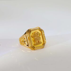 Heritage Lion Gents Gold Ring