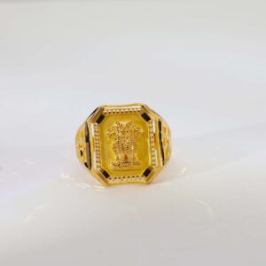 Heritage Lion Gents Gold Ring