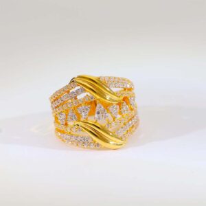 Golden Wave Ladies Gold Ring