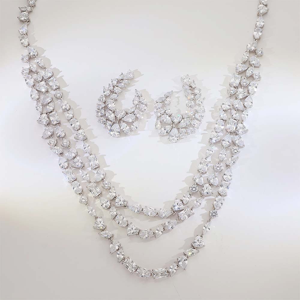 Royal Leaf Sparkle Silver Necklace Set - Image 3