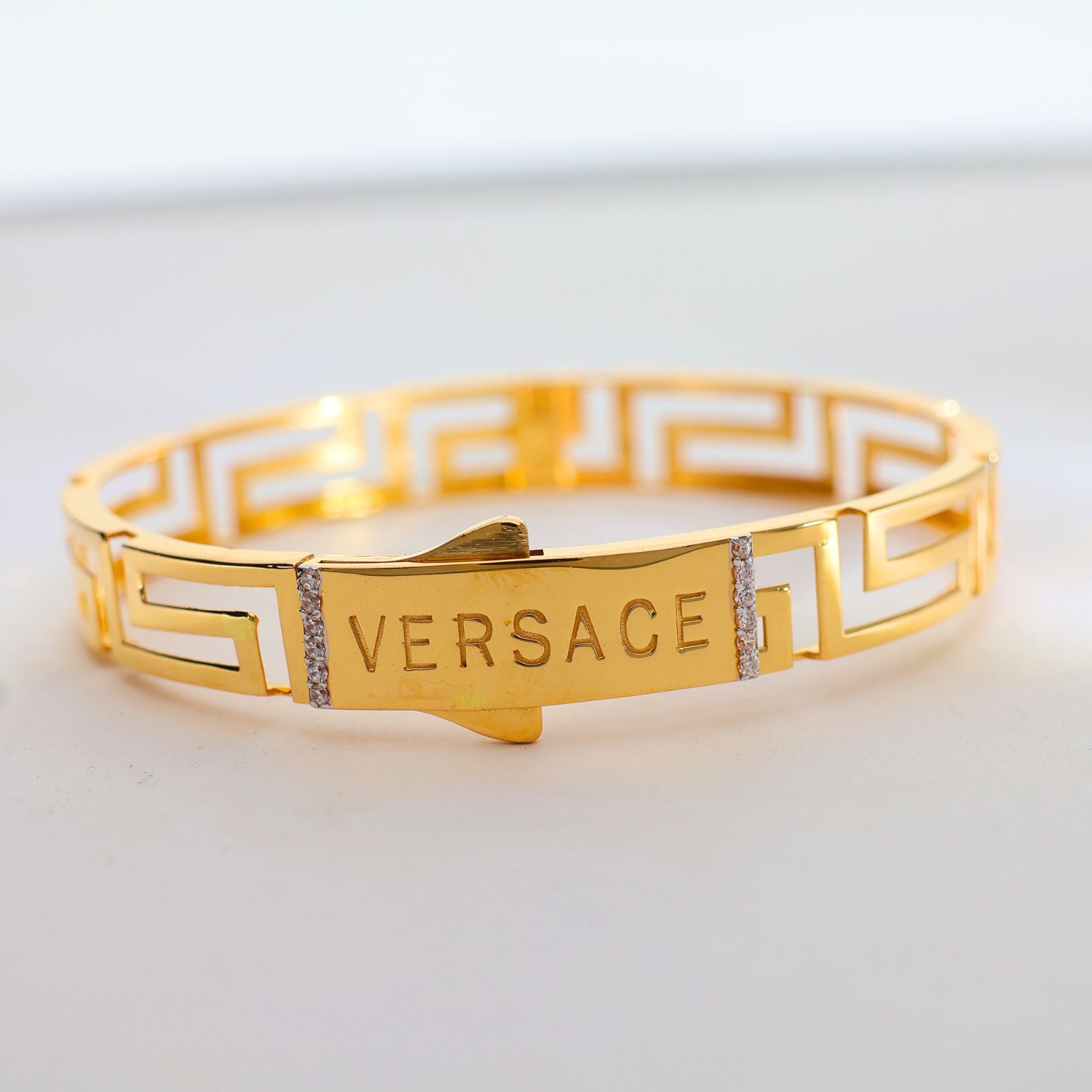 Royal Key Ladies Gold Bracelet