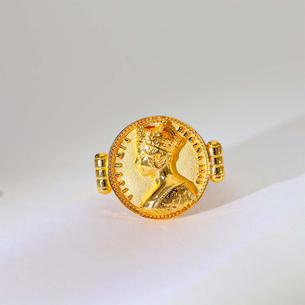 Queen Heritage Ladies Ring - Image 2