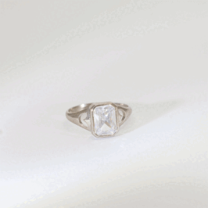 Royal Shine Baby Ring