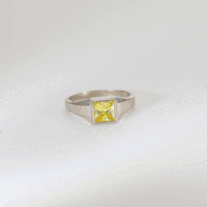 Golden Cube Baby Ring