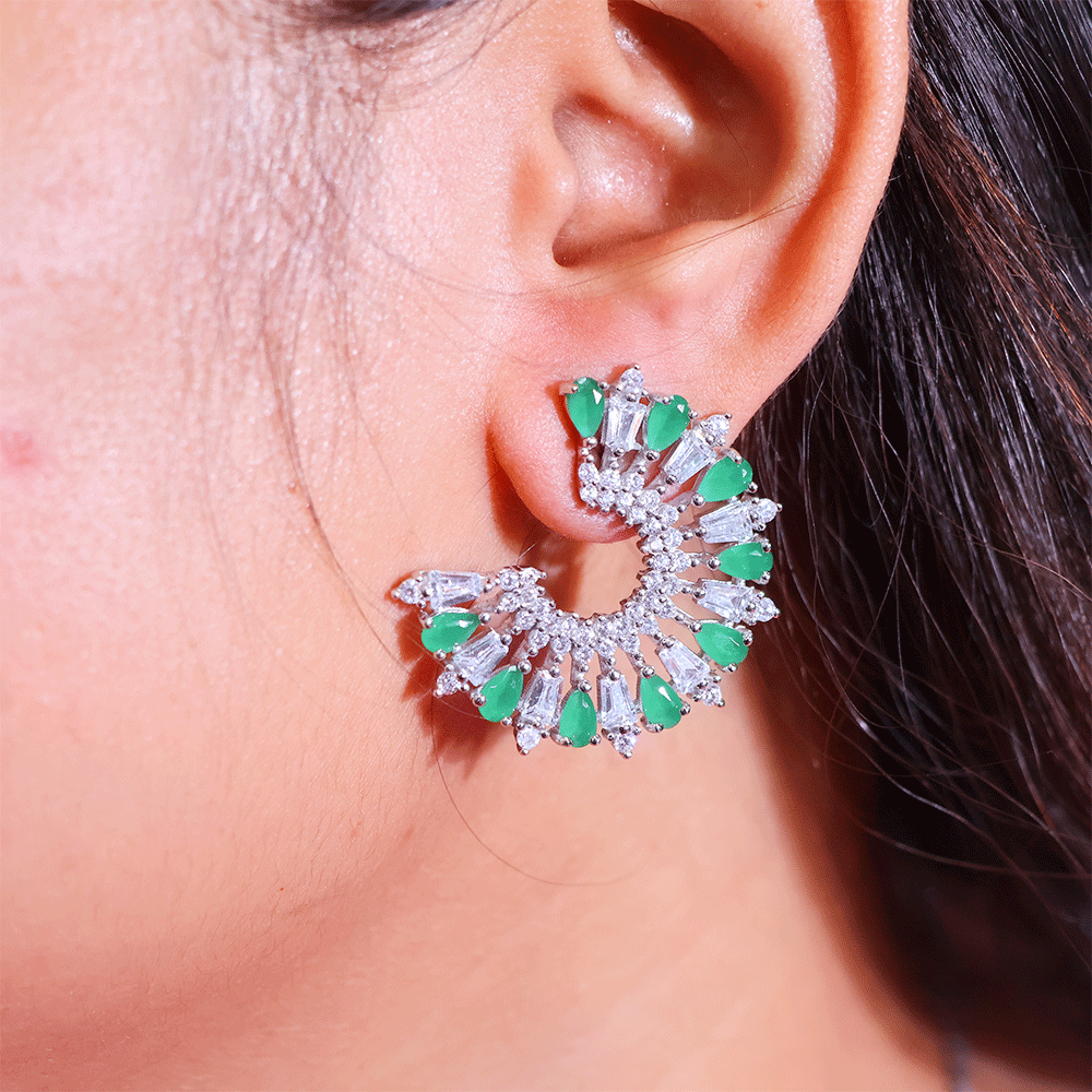 Emerald Shine Silver Earrings