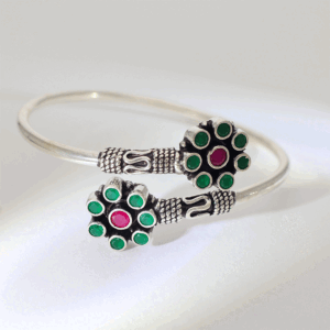 Floral Grace Ladies Kadha