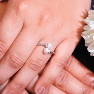 Twin Pearl Twist Ring