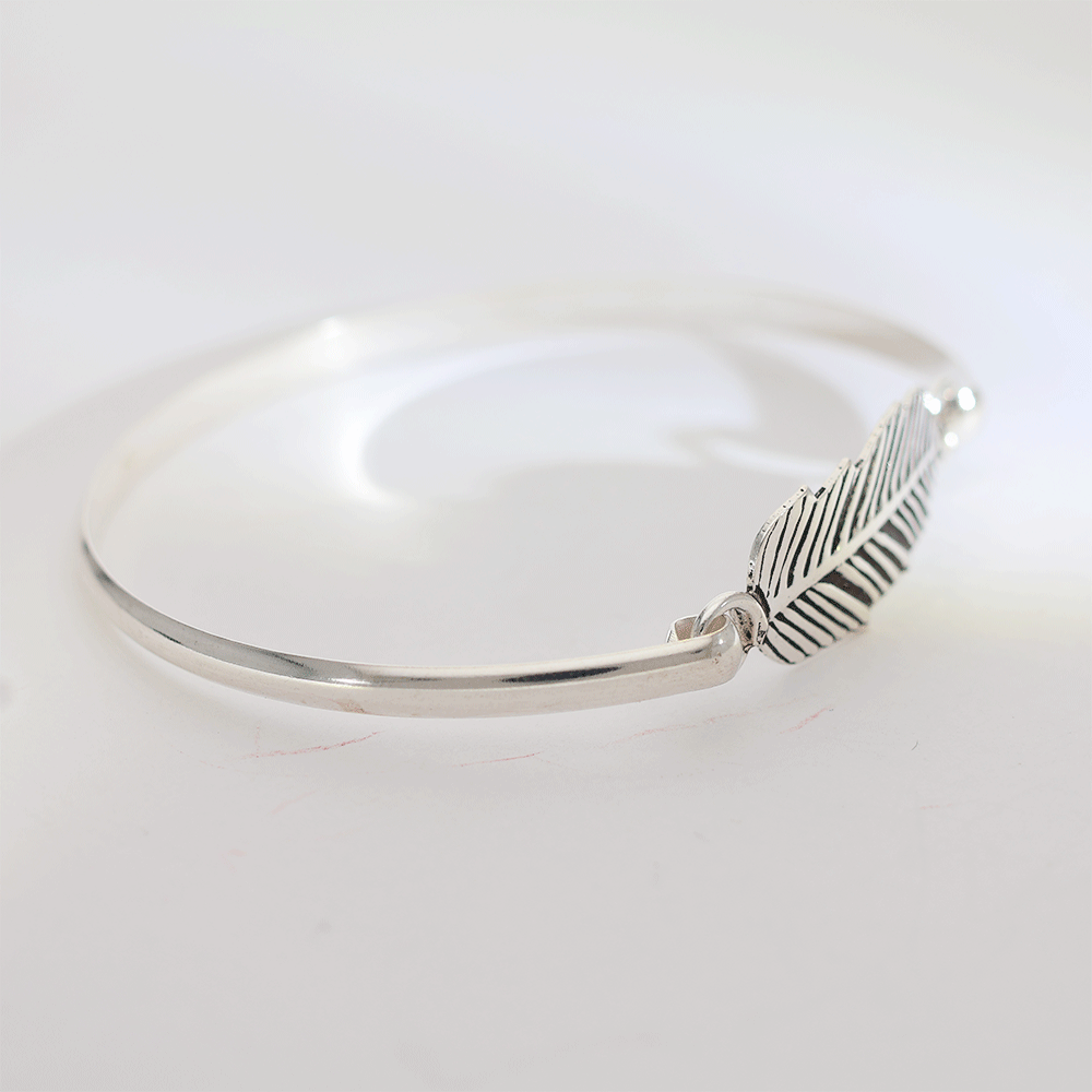 LeafLove Silver Baby Kangan - Image 5