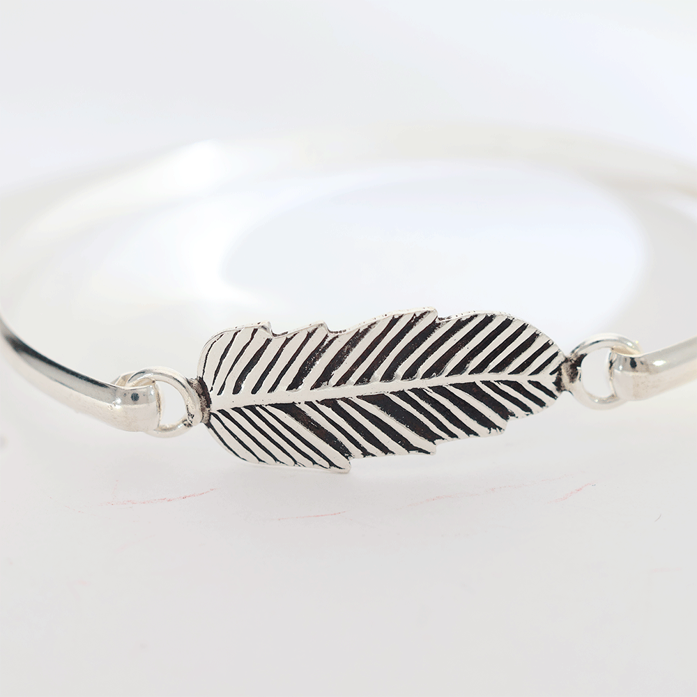 LeafLove Silver Baby Kangan - Image 2