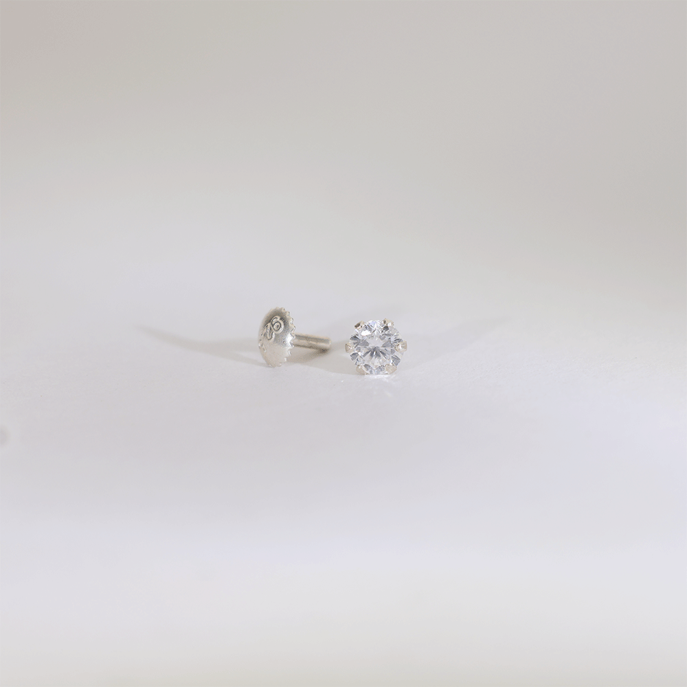 Micro Spark Solitaire Nose pin (Single Piece) - Image 3