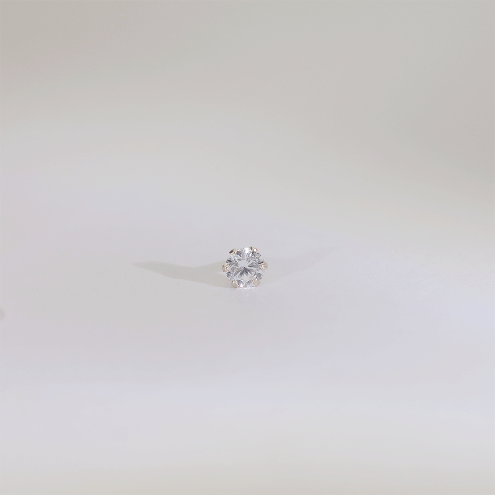 Micro Spark Solitaire Nose pin (Single Piece) - Image 2