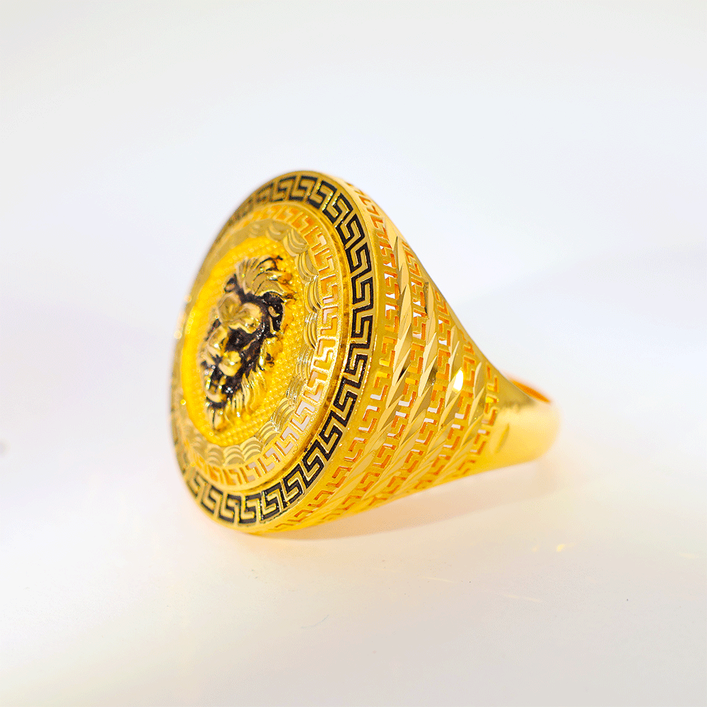 Royal Lion Gold Gents Ring - Image 4