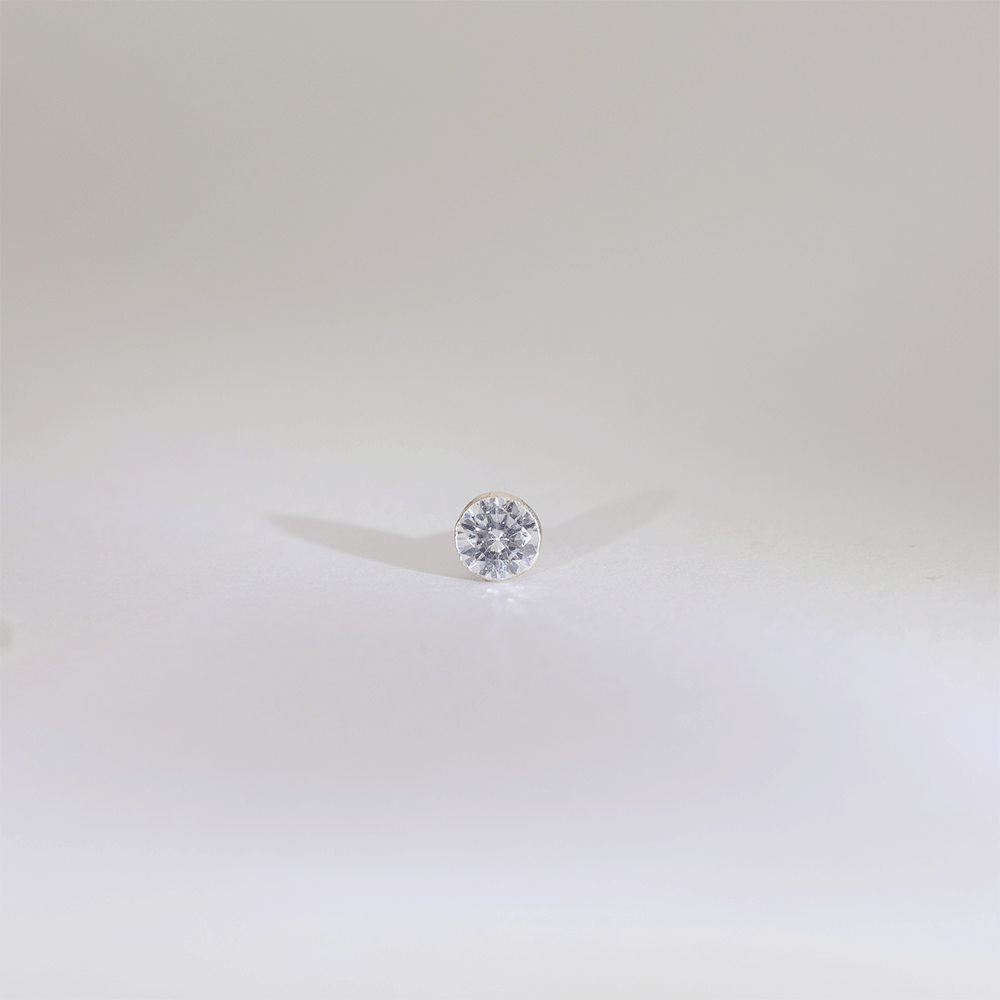 Premium Solitaire Diamond Nosepin (Single Piece) - Image 2